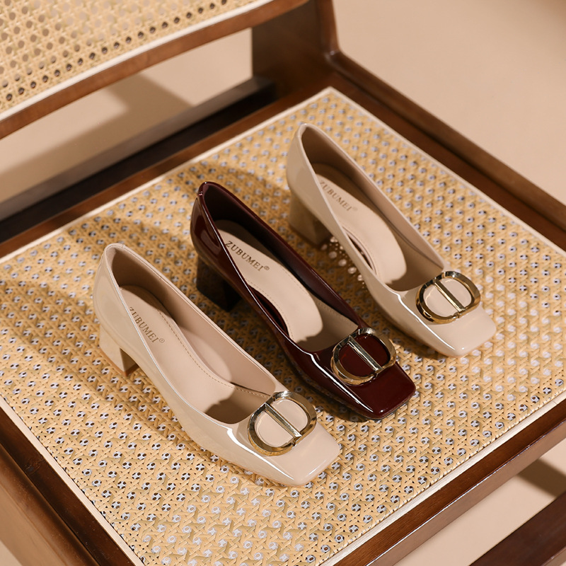 Low thick footware profession shoes for women