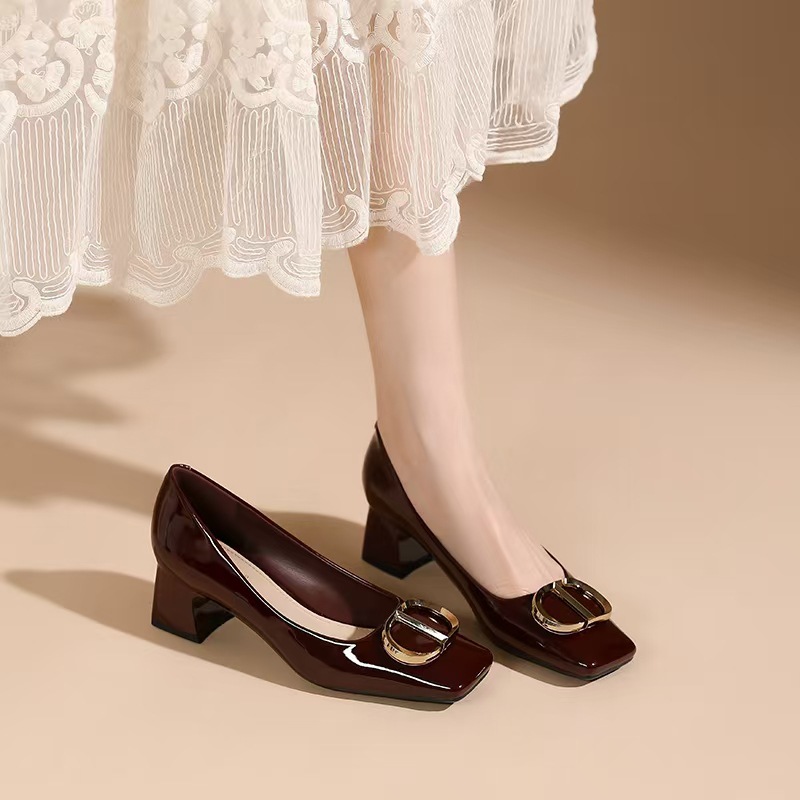 Low thick footware profession shoes for women