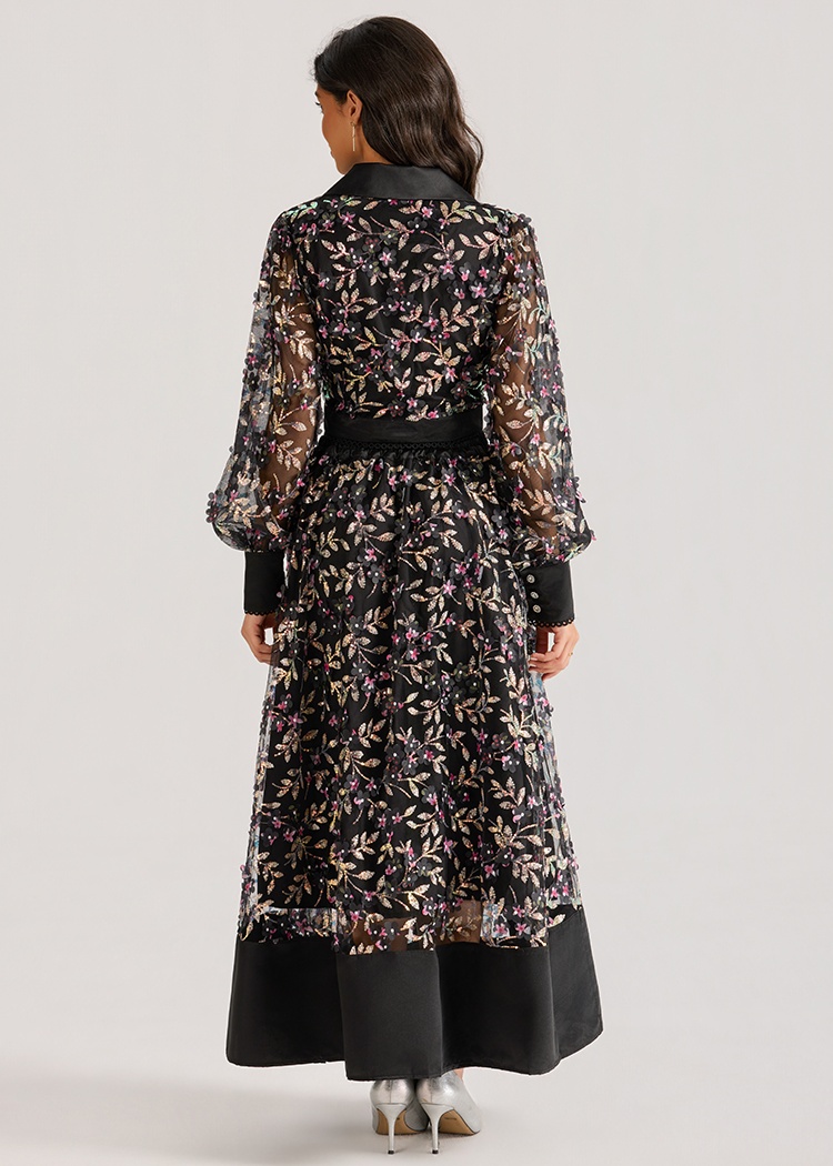 Embroidery long sleeve dress court style long skirt