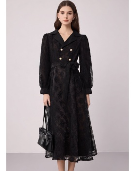 Hollow fashion windbreaker embroidered dress