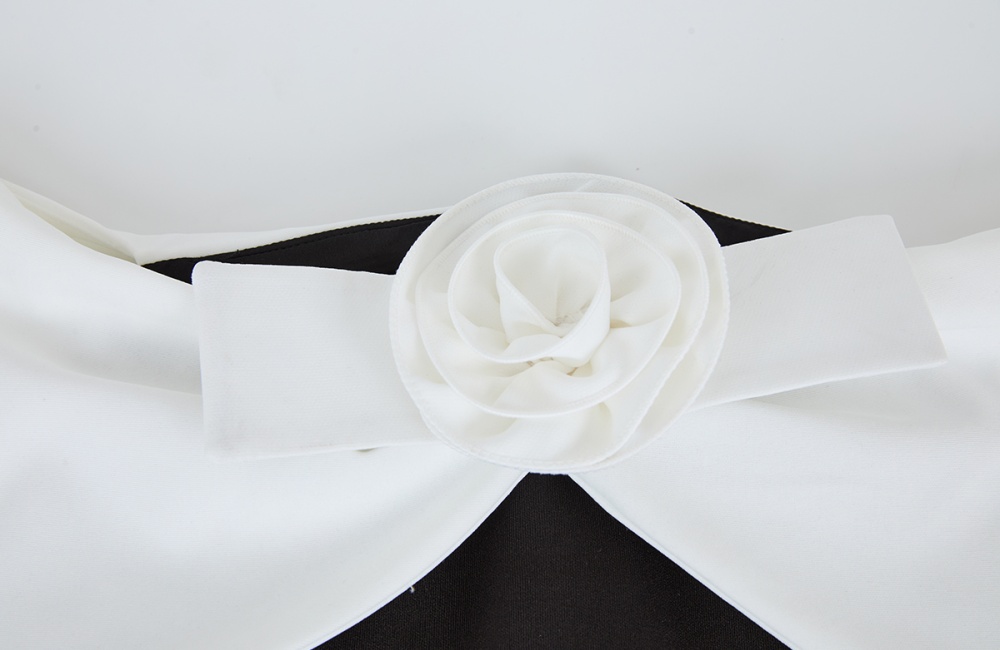 Strapless sexy black-white package hip temperament dress