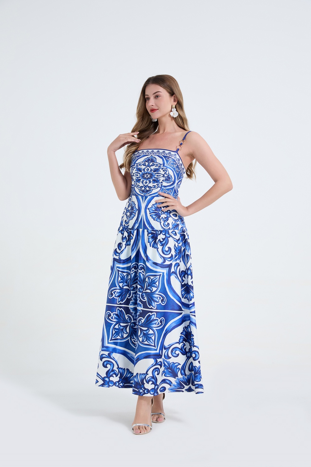 Big skirt dress sling long dress