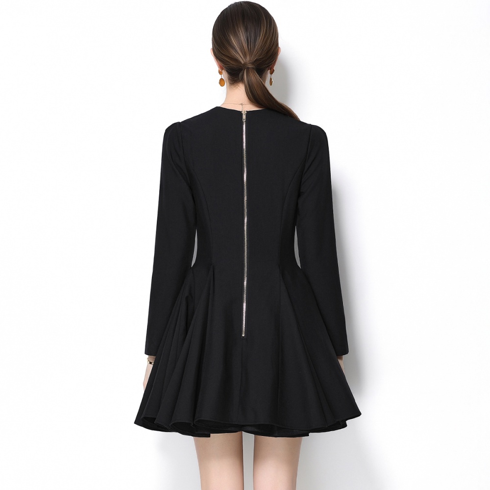 Black thick and disorderly T-back double-breasted V-neck dress