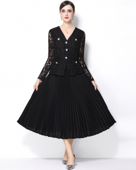 Pinched waist France style lace diamond V-neck elegant dress