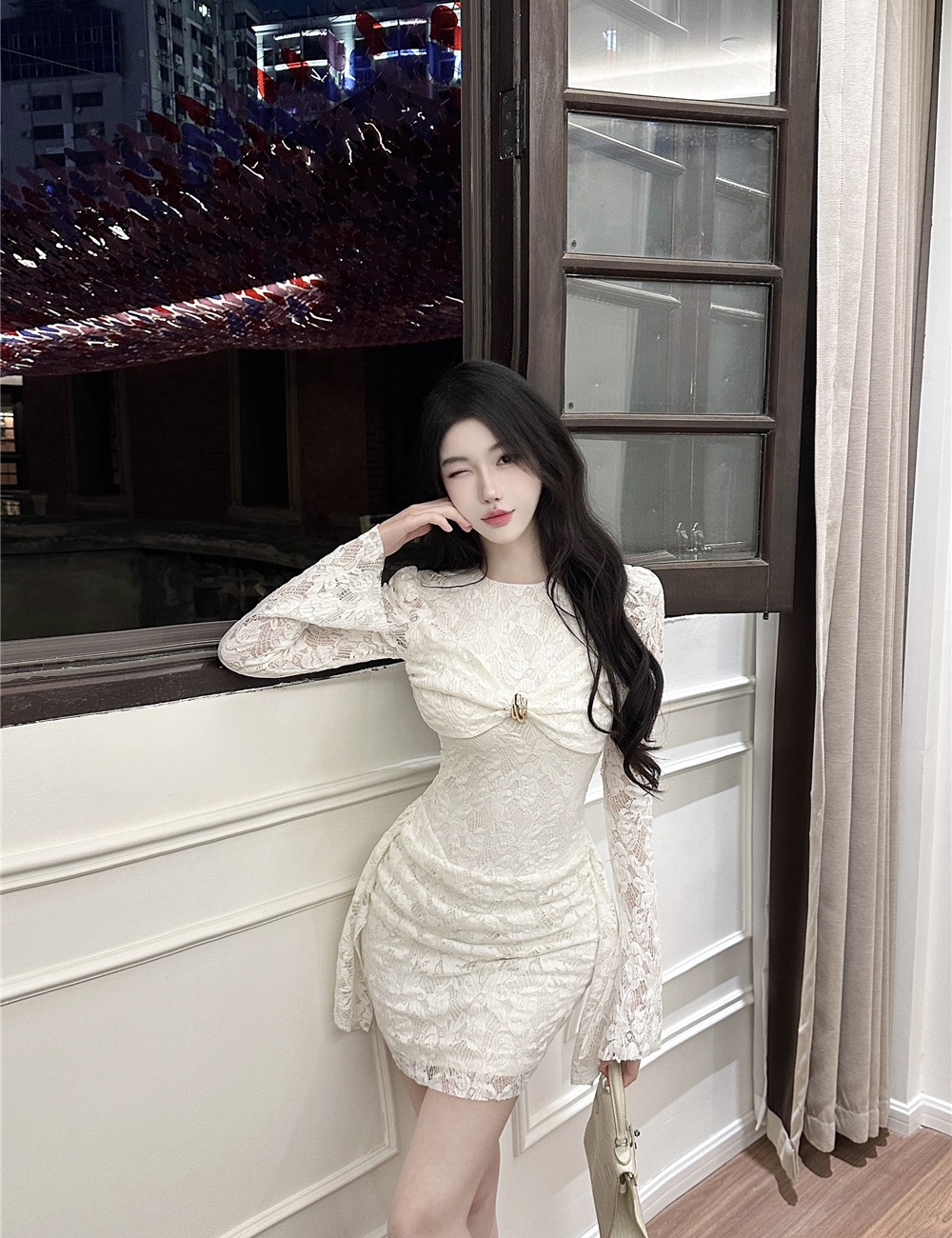 Sexy enticement dress package hip T-back for women