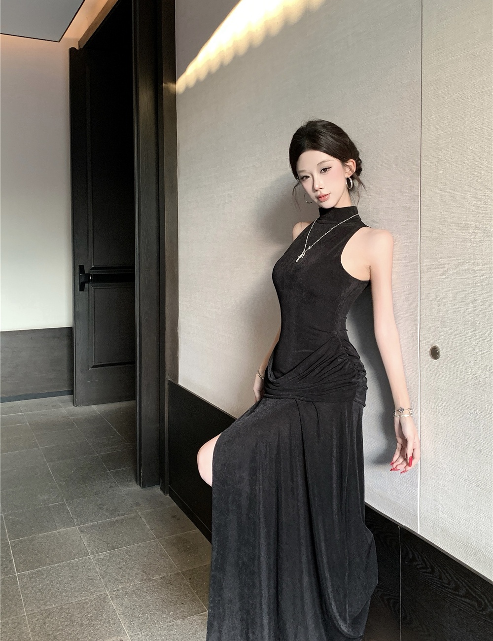 Long slit vest pinched waist fold formal dress