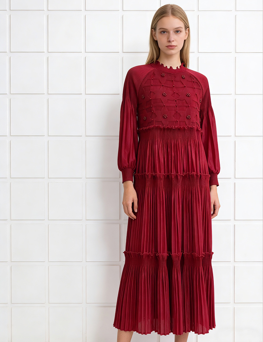 Cake splice long dress wood ear beading dress