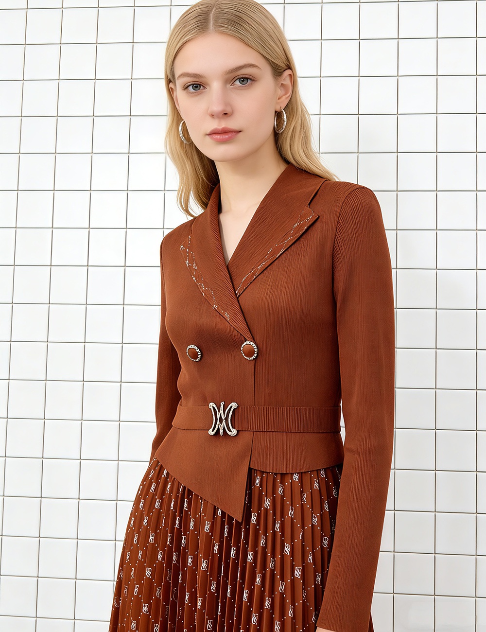 Fold pleated business suit rhinestone bronzing dress