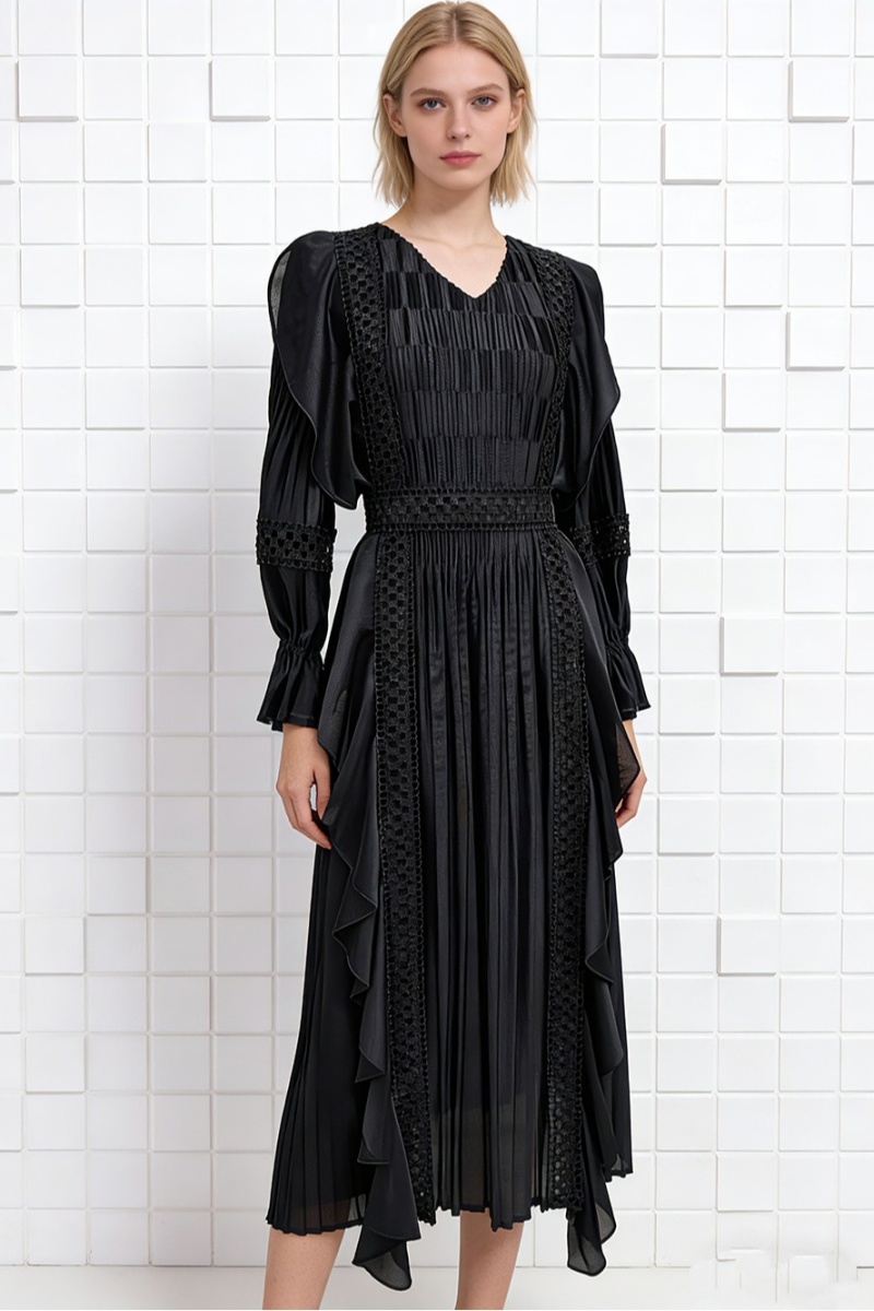 Lantern sleeve fold sequins lace lotus leaf edges dress