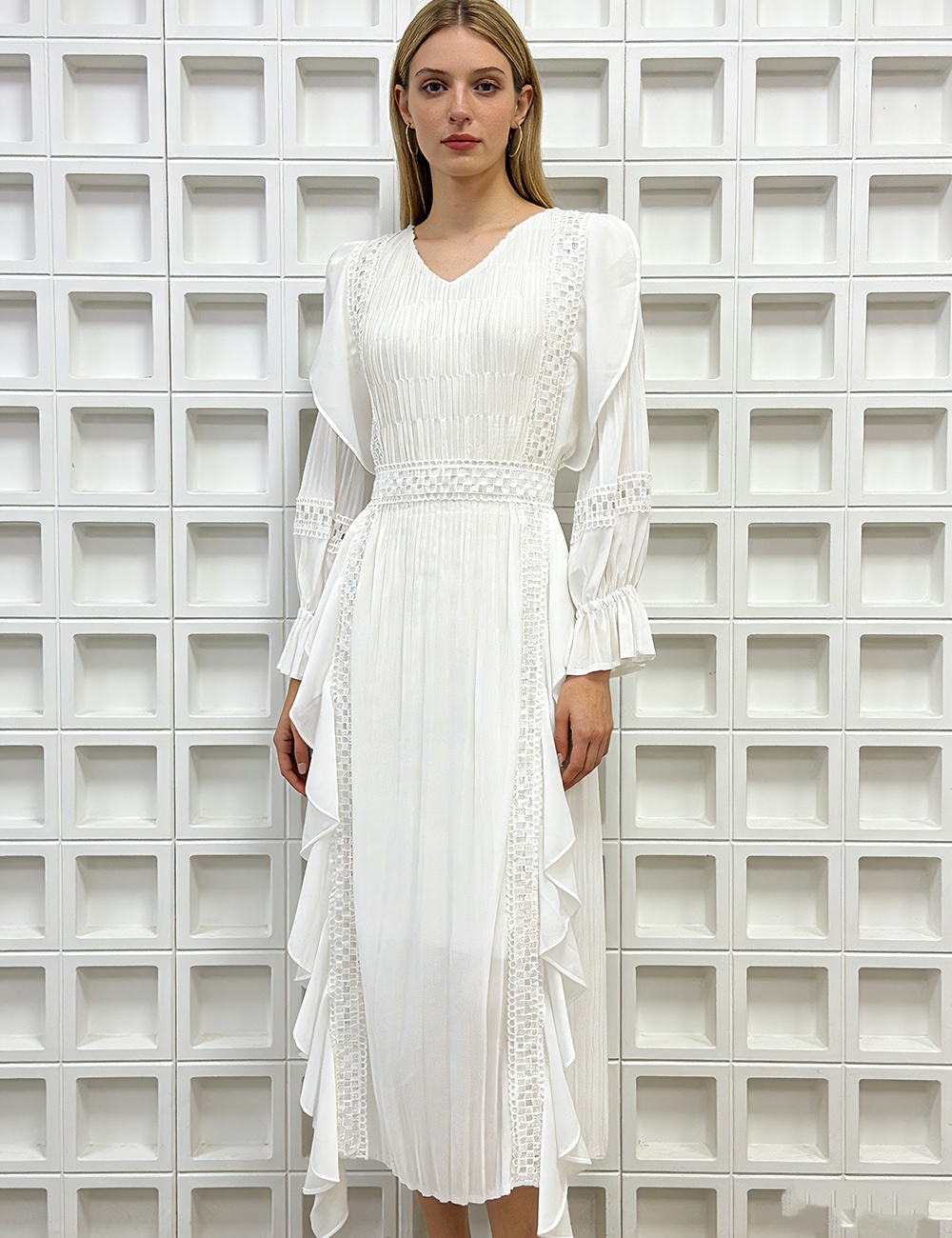 Lantern sleeve fold sequins lace lotus leaf edges dress