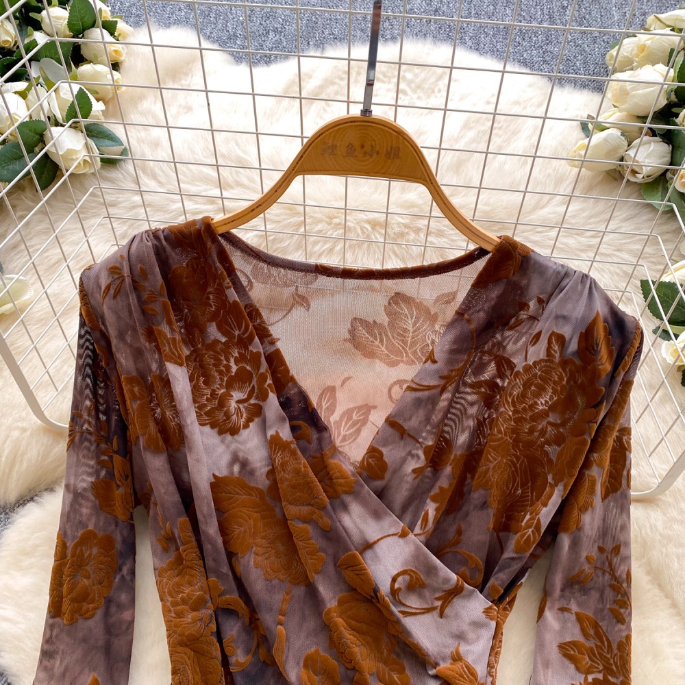 V-neck ink inside the ride T-shirt retro flocking tops