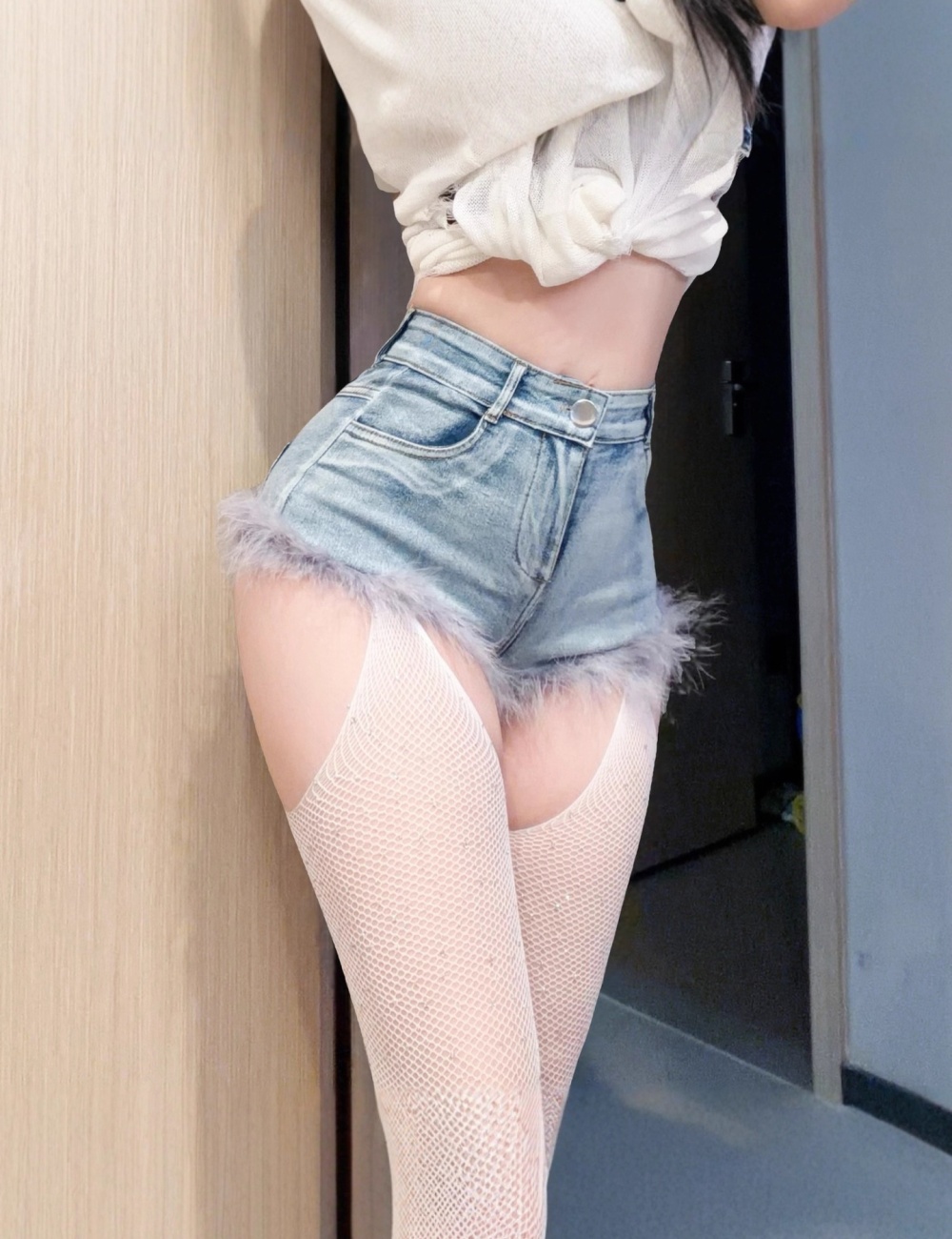 Retro slim high waist package hip American style shorts