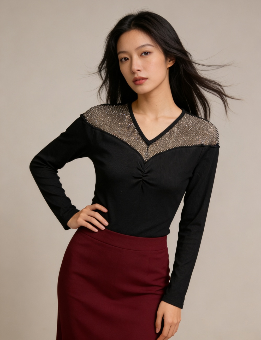 V-neck unique tops long sleeve cotton T-shirt for women