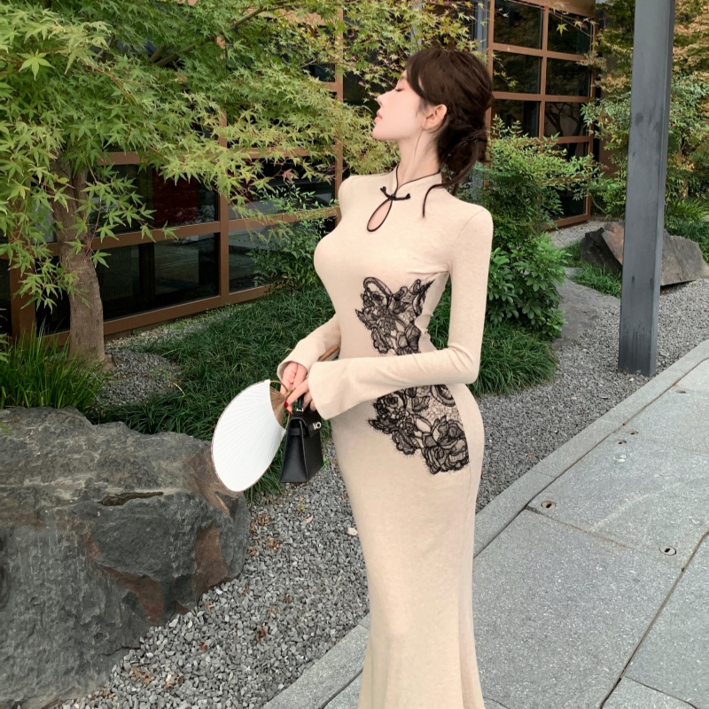 Embroidery pinched waist cheongsam slim cardigan 2pcs set