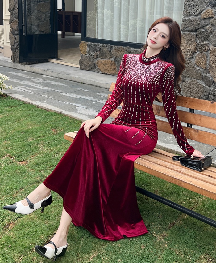 Autumn and winter rhinestone long dress golden velvet dress