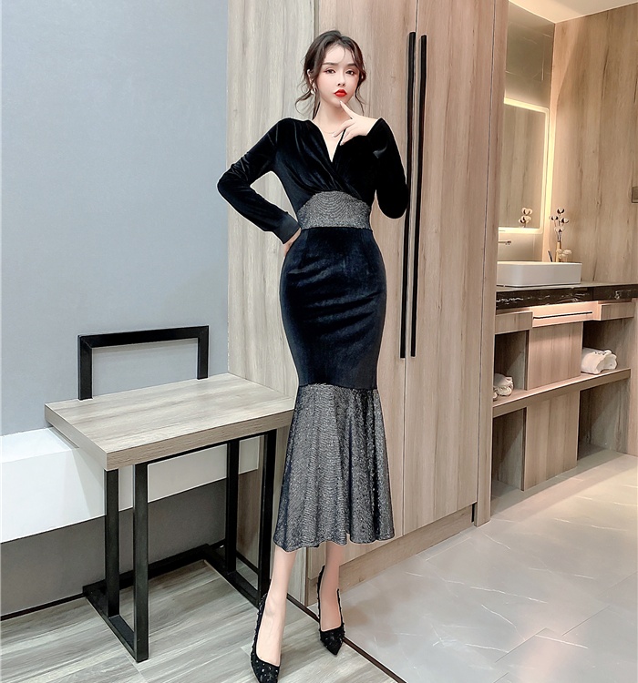 Golden velvet V-neck dress noble fashion long dress