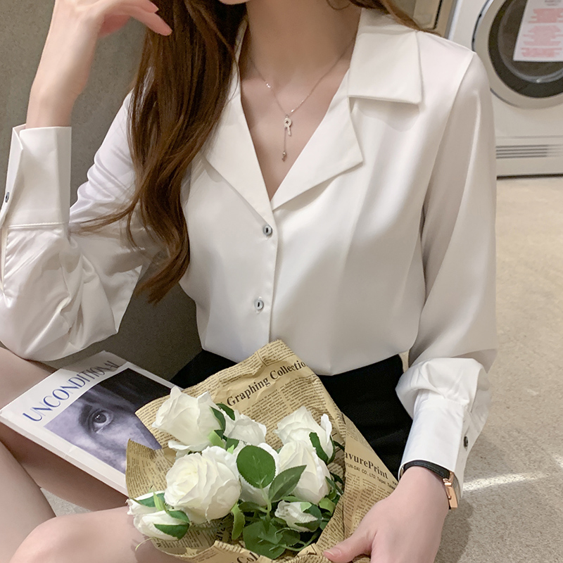 Niche retro business suit satin shirt for women