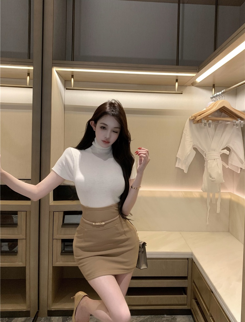 All-match knitted short skirt high waist tops a set for women