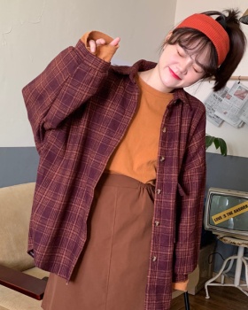 Long sleeve loose woolen thick plaid shirt for women
