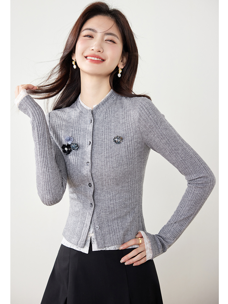 Pseudo-two tops small shirt for women