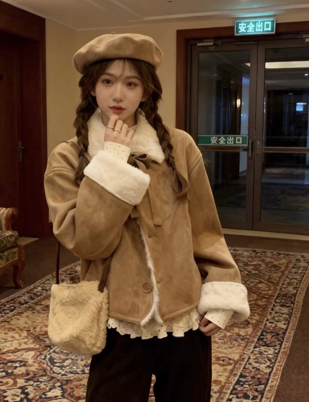 Plush suede short lambs wool brown winter tops