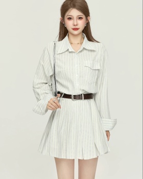 Autumn long sleeve belt travel stripe shirt for women