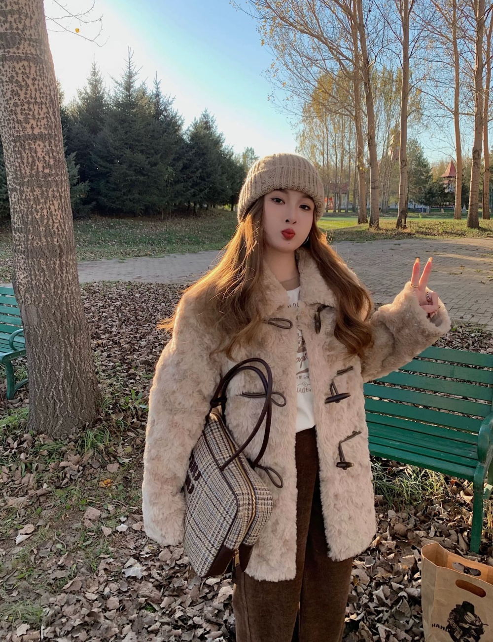 Long sleeve fur coat thermal coat for women