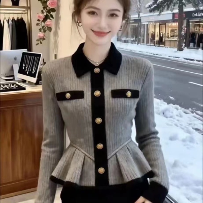 Knitted gray coat splice sweater for women