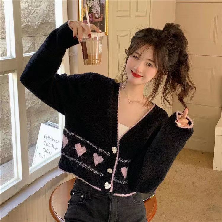 Short cardigan small sweetheart sweater for women