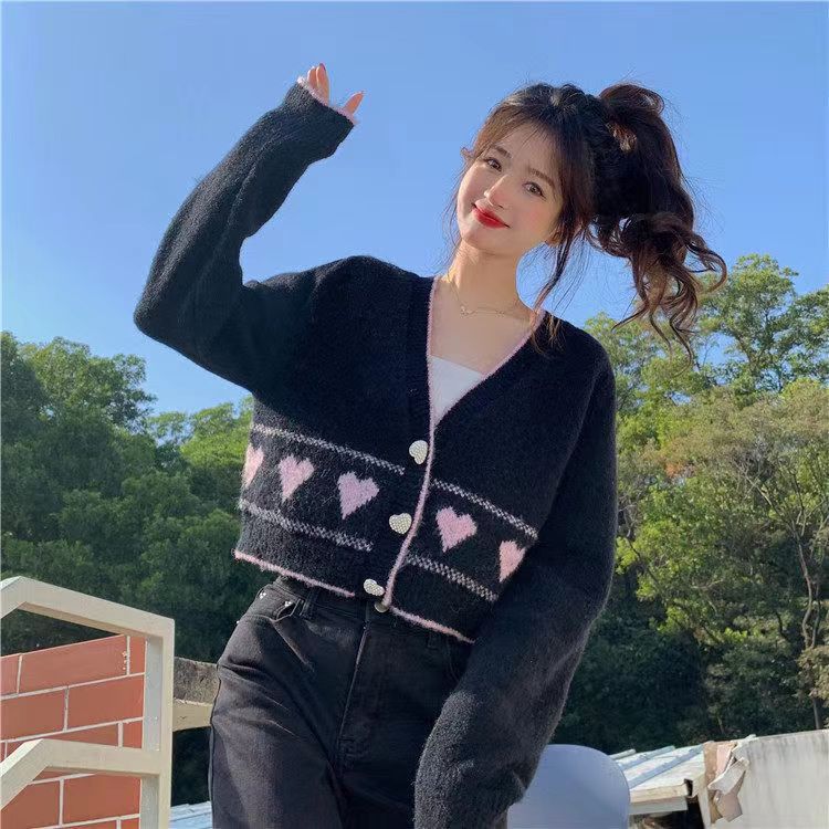 Short cardigan small sweetheart sweater for women