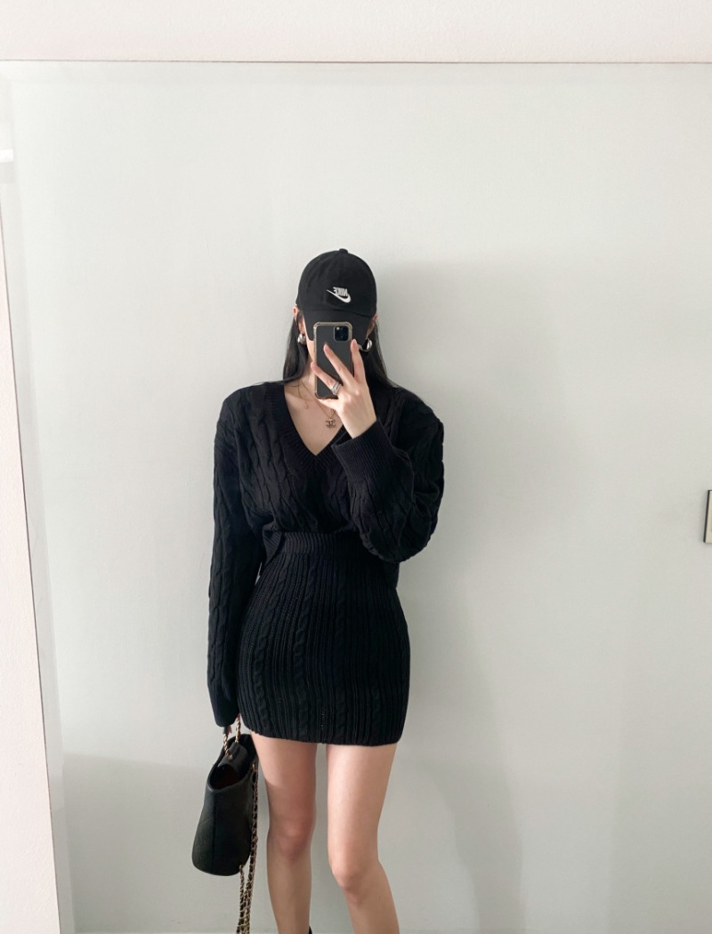 Package hip V-neck sweater slim skirt 2pcs set
