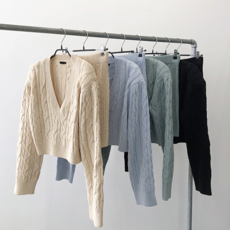 Package hip V-neck sweater slim skirt 2pcs set