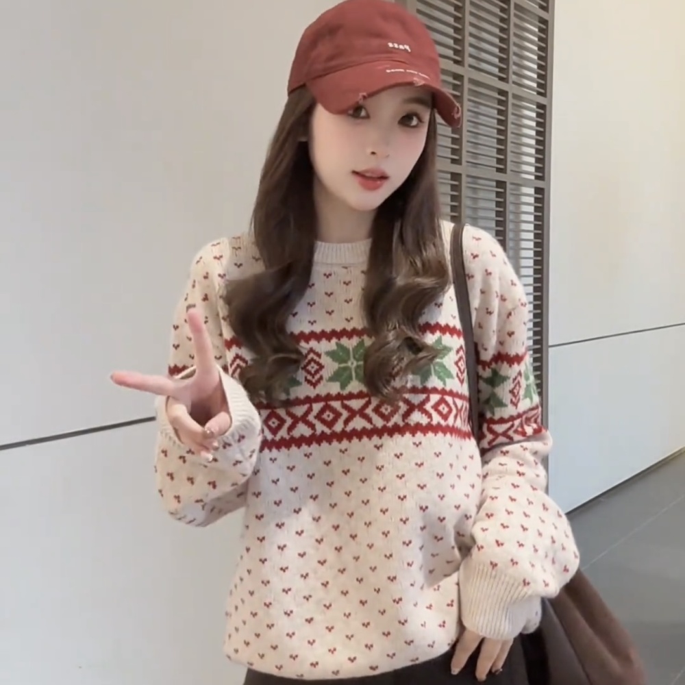 Autumn and winter snowflake christmas sweater for women