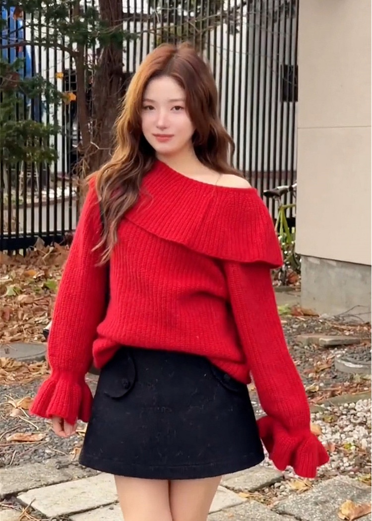 Christmas lazy winter red sweater