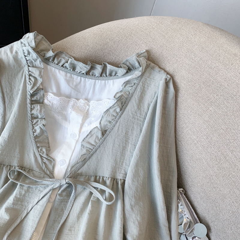 Lace collar Pseudo-two small shirt bandage shirt