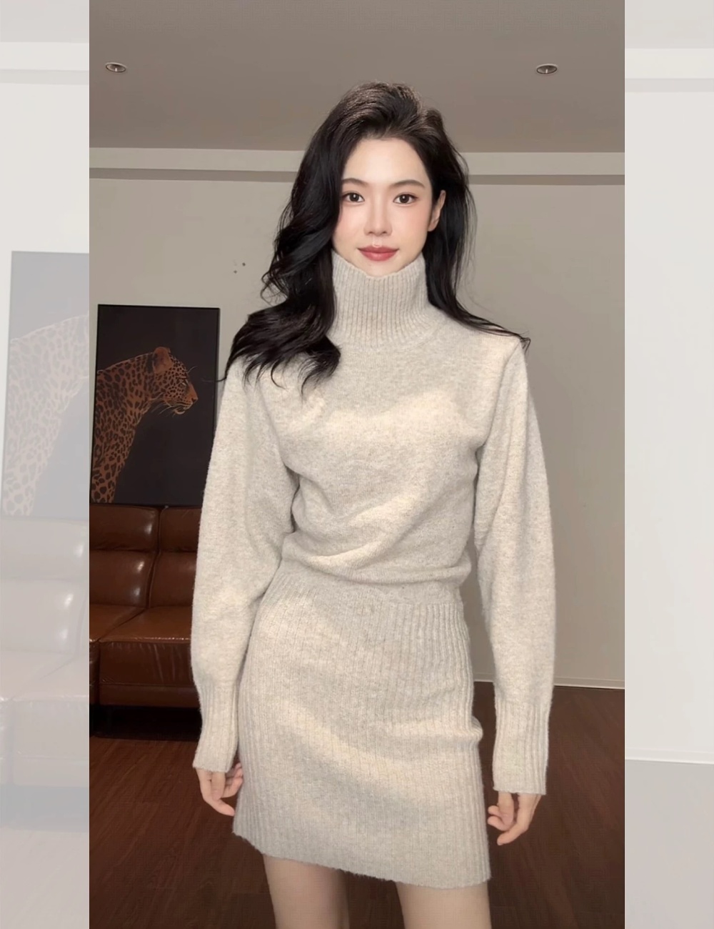 Package hip inside the ride T-back pinched waist dress for women