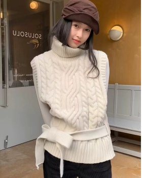 Slim knitted high collar sweater twist Korean style waistcoat