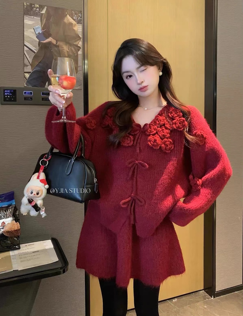 V-neck red temperament short skirt bow spring sweater a set