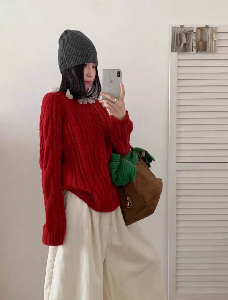 Red Korean style pullover twist sweater for women