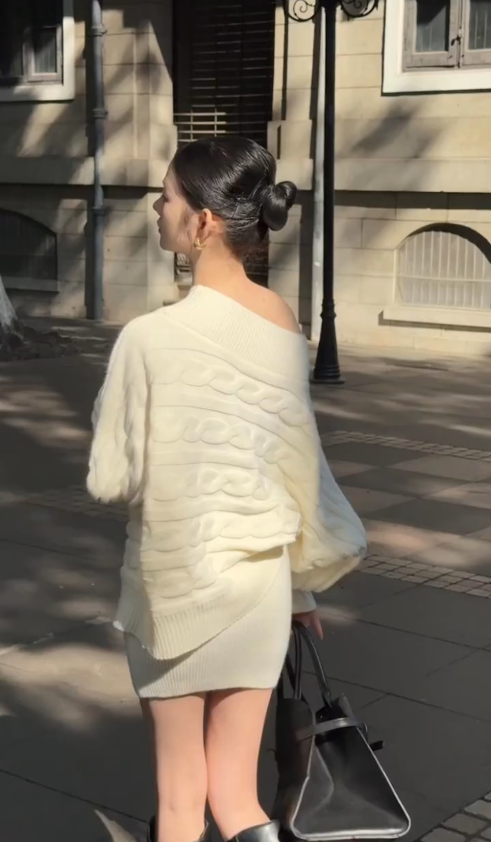 Winter temperament skirt knitted bat shirts 2pcs set