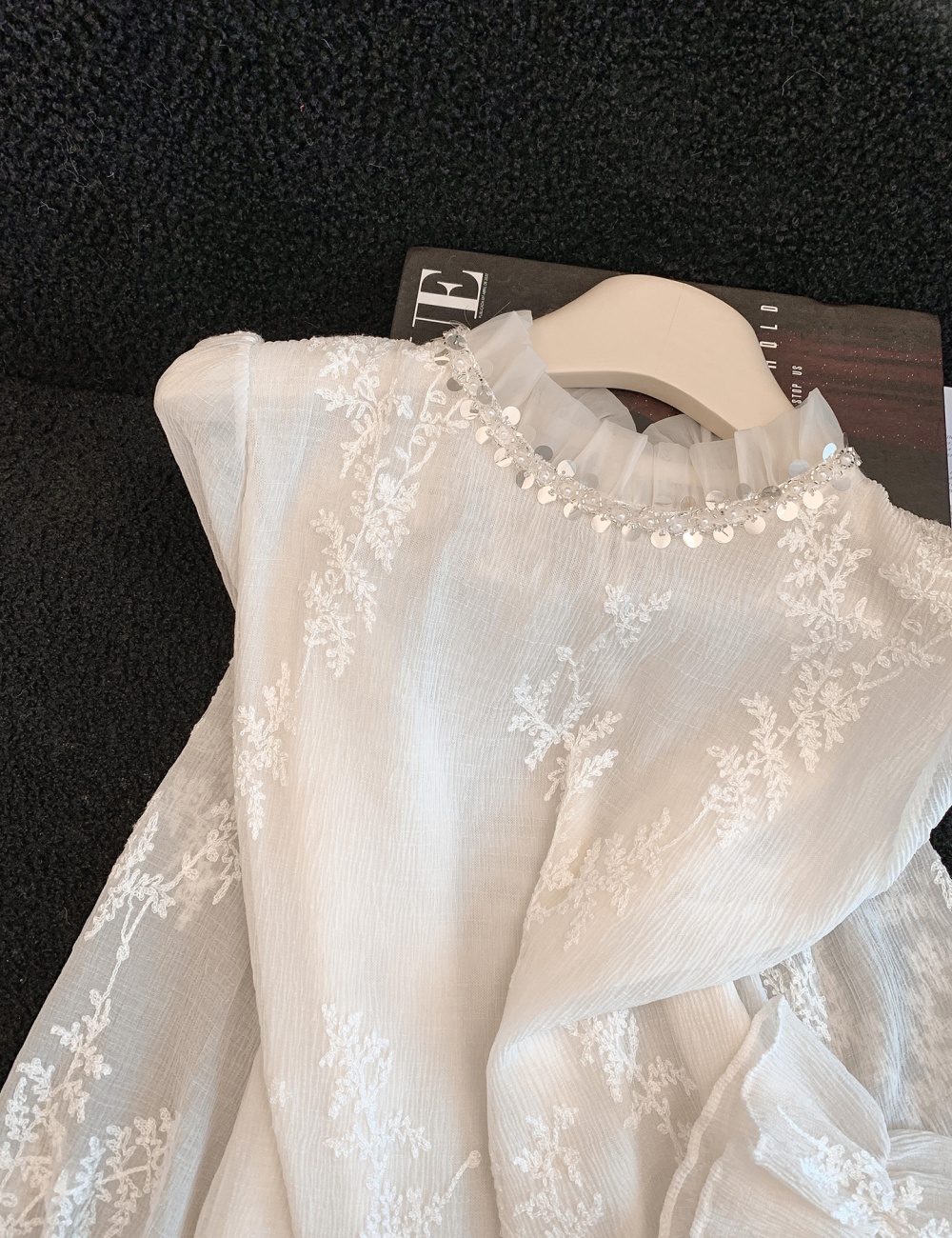 Lace tops refinement bottoming shirt for women