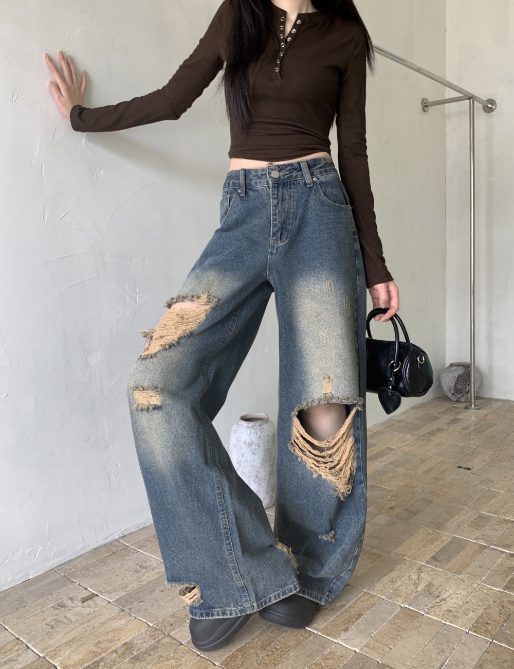 Retro autumn holes washed jeans for women