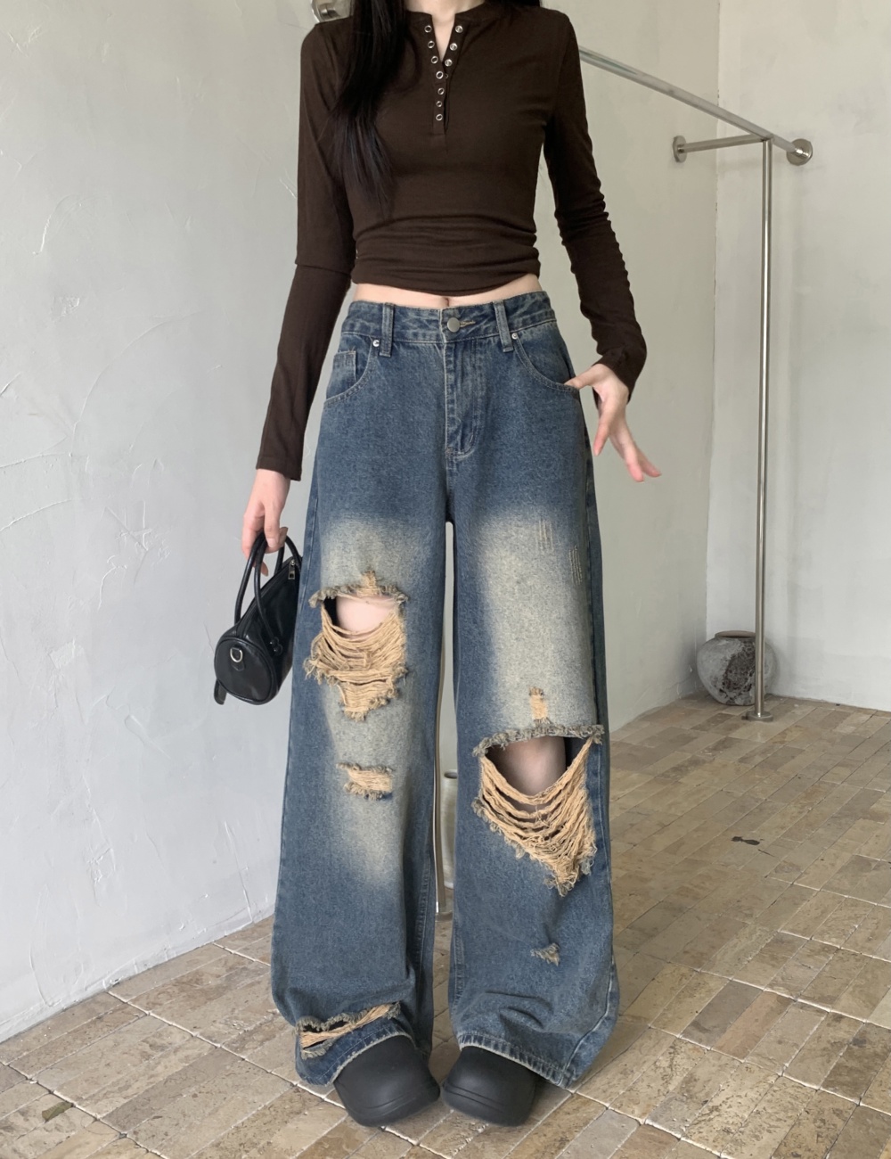 Retro autumn holes washed jeans for women