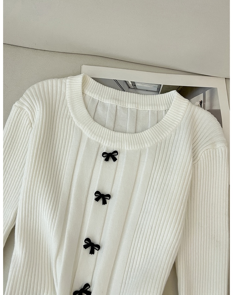 Slim pinched waist knitted bottoming round neck tops