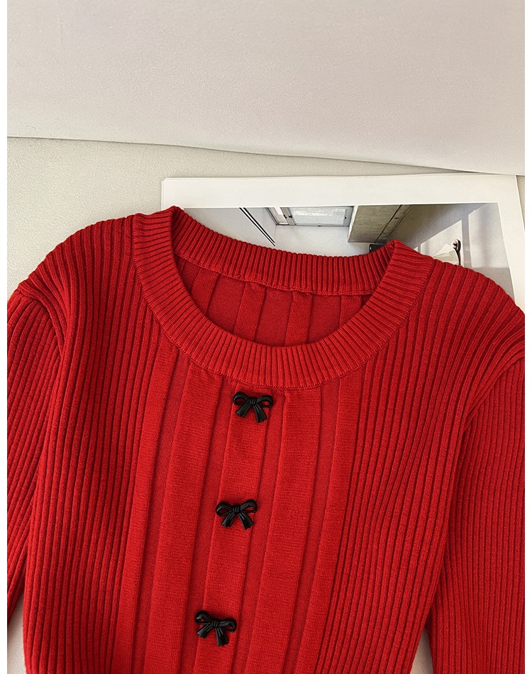 Slim pinched waist knitted bottoming round neck tops