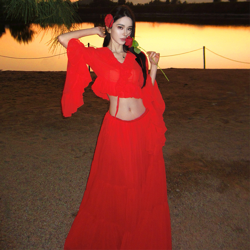 Red lotus leaf edges tops chiffon vacation skirt a set