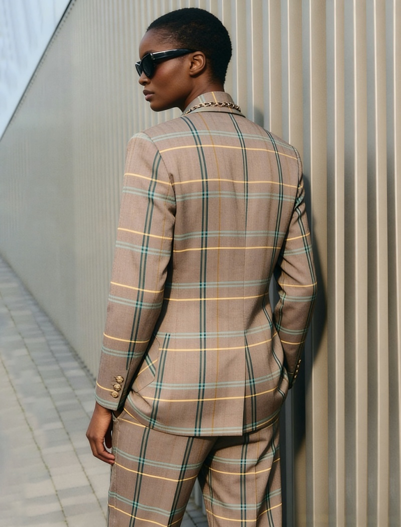 European style coat lapel business suit a set