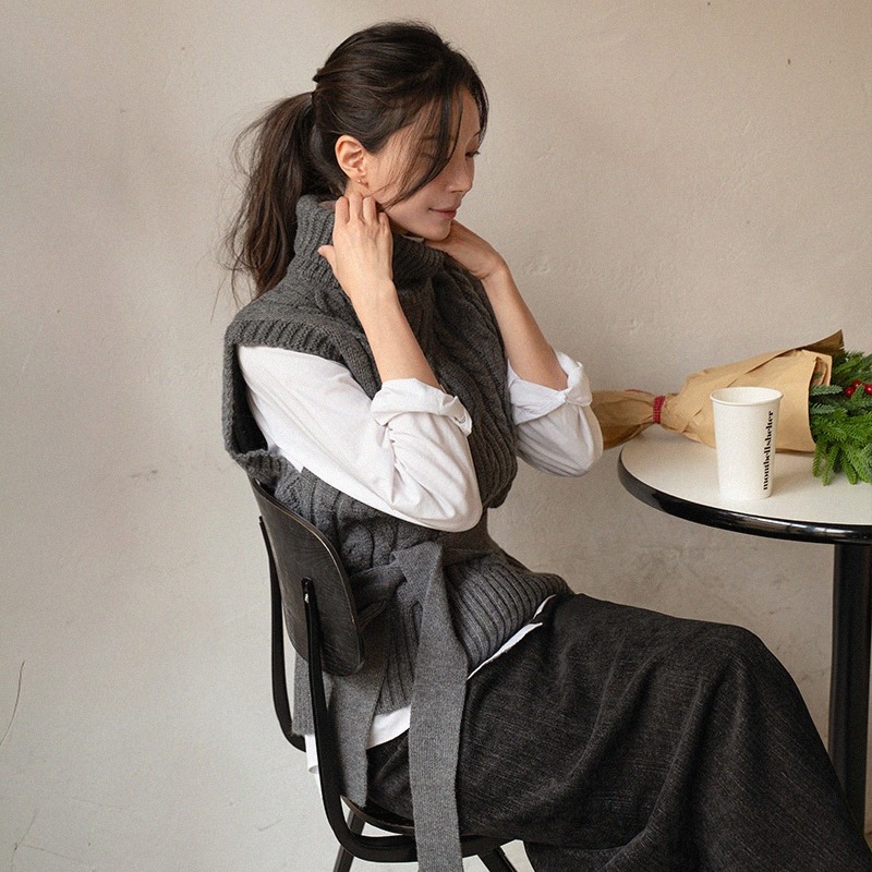 Knitted loose waistcoat Korean style sweater for women