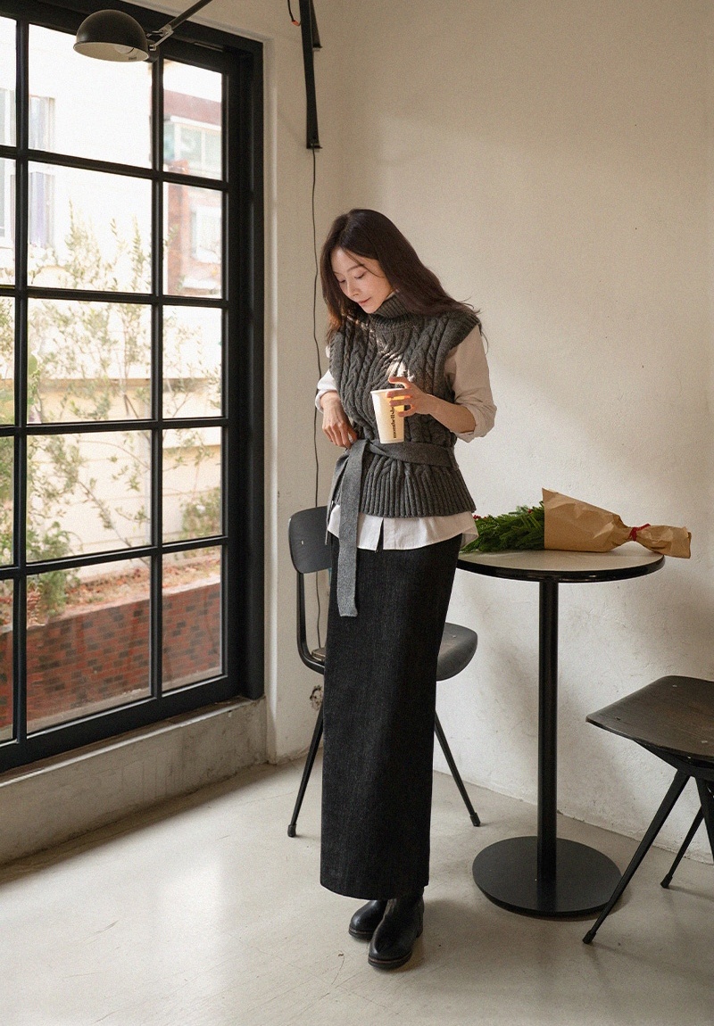 Knitted loose waistcoat Korean style sweater for women