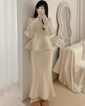 Skirt hem sweater pit stripe skirt 2pcs set for women